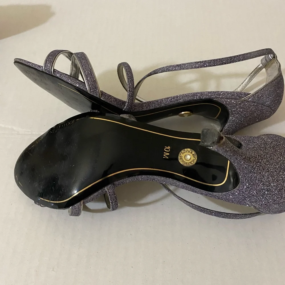 Adrienne Maloof dress sandal. Silver/Grey sparkle, 3inch heel. Size 10M - Picture 4 of 5